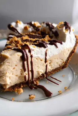 No Bake Cream Cheese Peanut Butter Pie