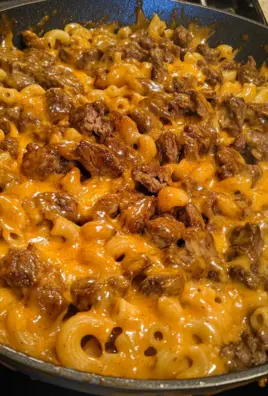 Spicy BBQ Steak Mac Cheese Skillet